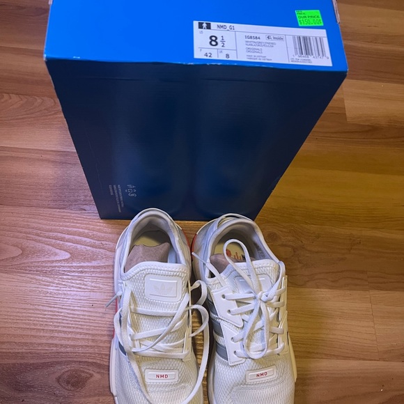 Adidas sneakers, size 8.5 or 8 1/2, color white gray tint - Picture 3 of 9